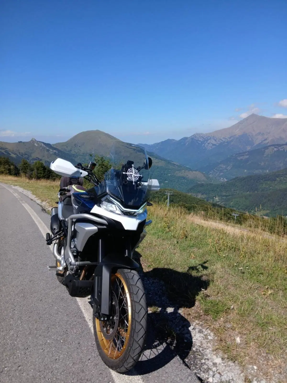 CFMOTO 700MT Adventure (2025 - 26) (4)