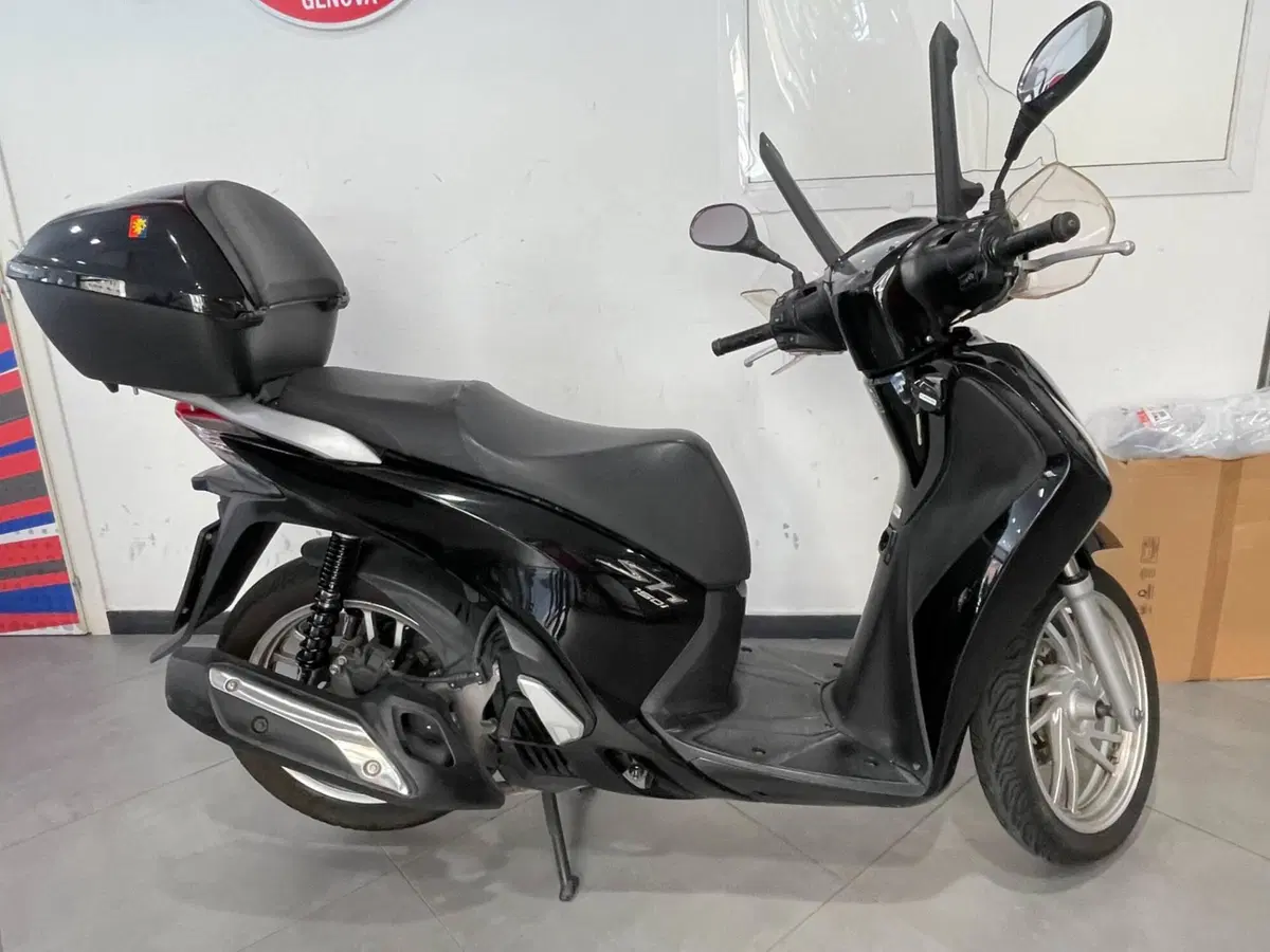 Honda SH 150i ABS (2013 - 16) (2)