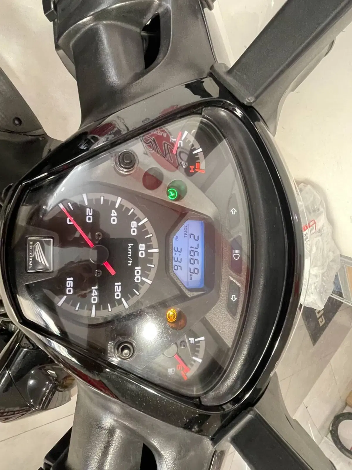 Honda SH 150i ABS (2013 - 16) (4)
