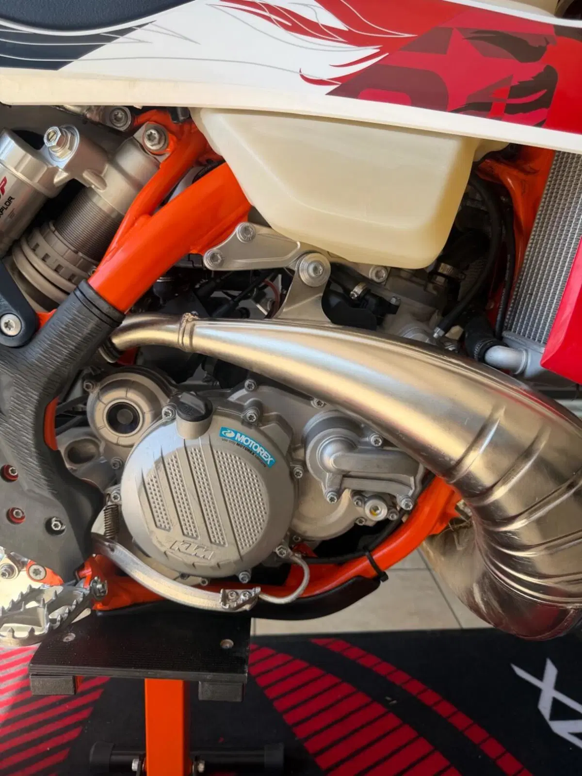 KTM 250 EXC-F Six Days (2023) (6)