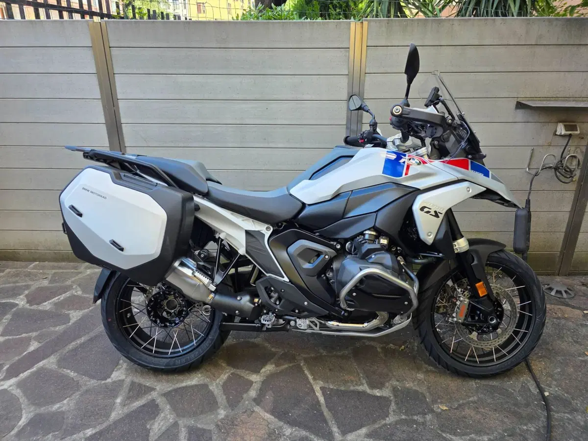 Bmw R 1300 GS Trophy (2023 - 26) (2)