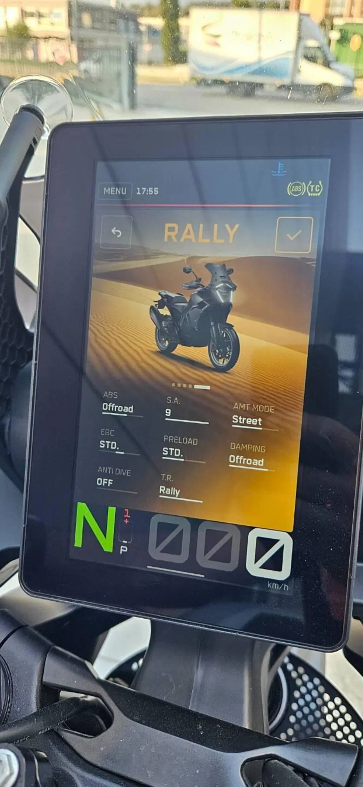 KTM 1390 Super Adventure S EVO (2026) (10)