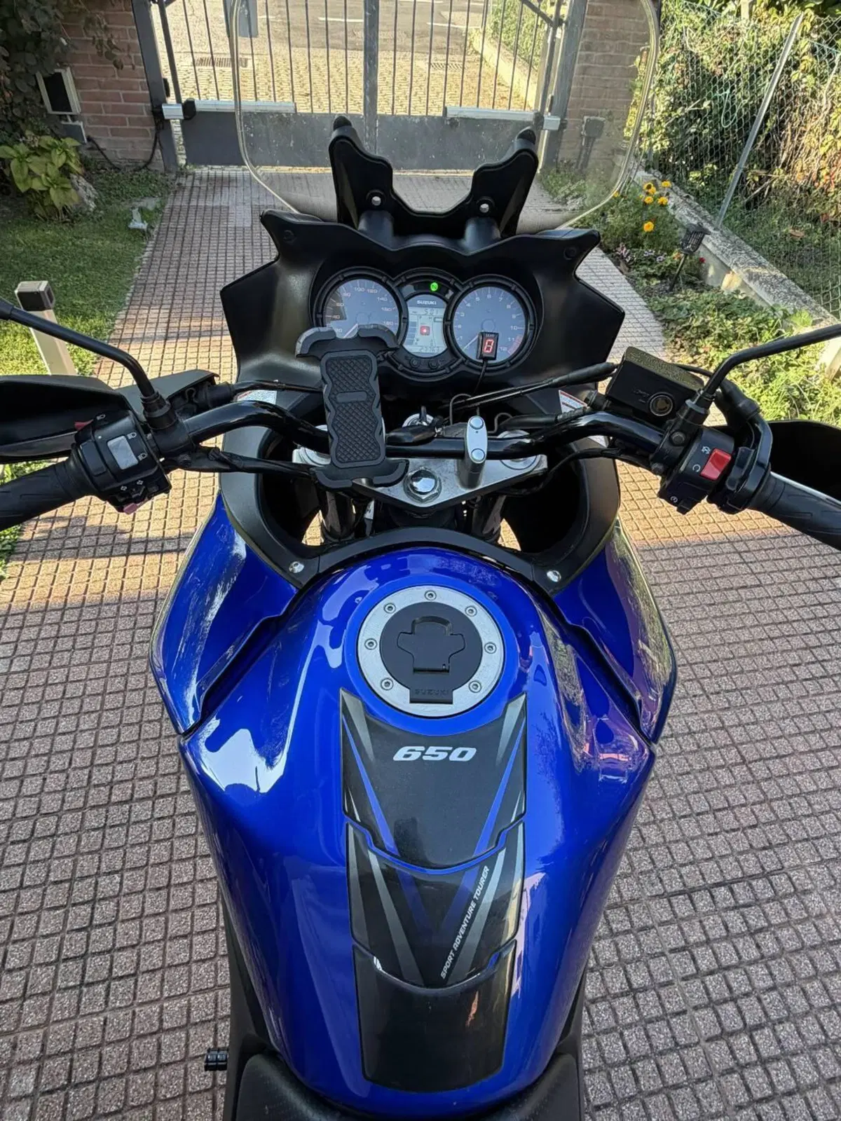 Suzuki V-Strom 650DL (2004 - 06) (9)