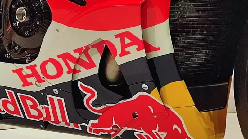MotoGP 2027, Honda strappa la Red Bull alla Yamaha
