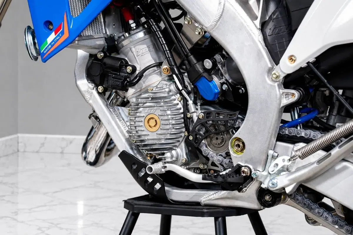 Tm Moto SMR 125 ES Fi 2T (2026) (8)