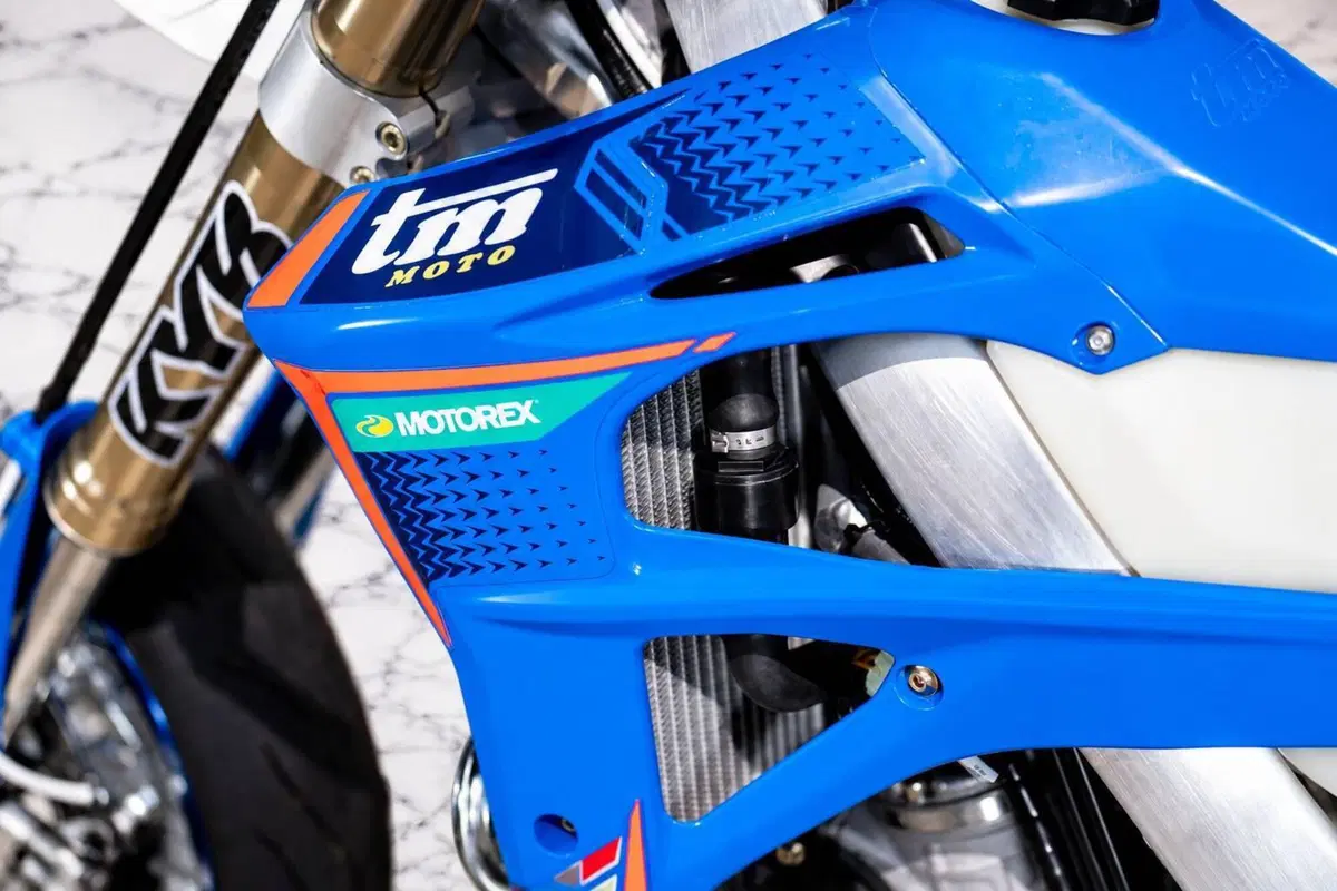 Tm Moto SMR 125 ES Fi 2T (2026) (9)