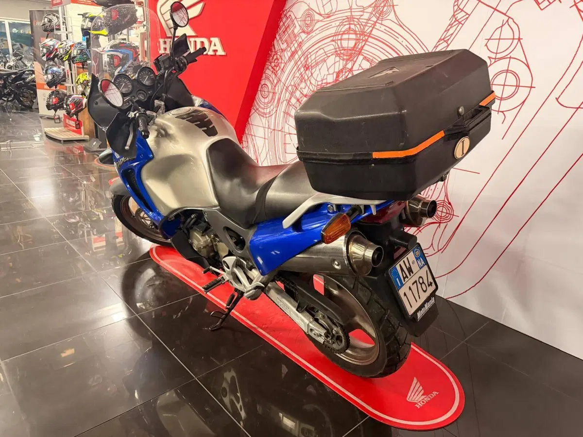 Honda Varadero 1000 (1999 - 02) (2)