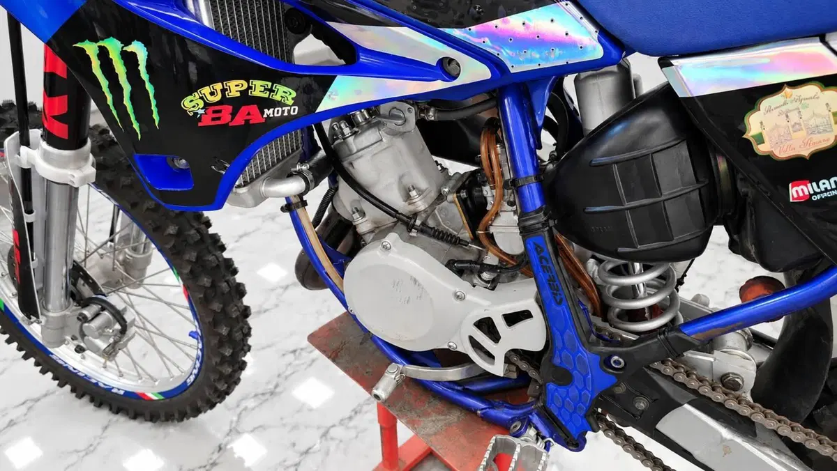 Yamaha YZ 85 LW (2015 - 16) (9)