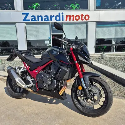 Honda CB 750 Hornet (2026) usata