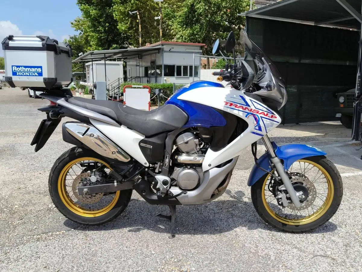 Honda Transalp XL 700 V ABS (2007 - 2013) (2)