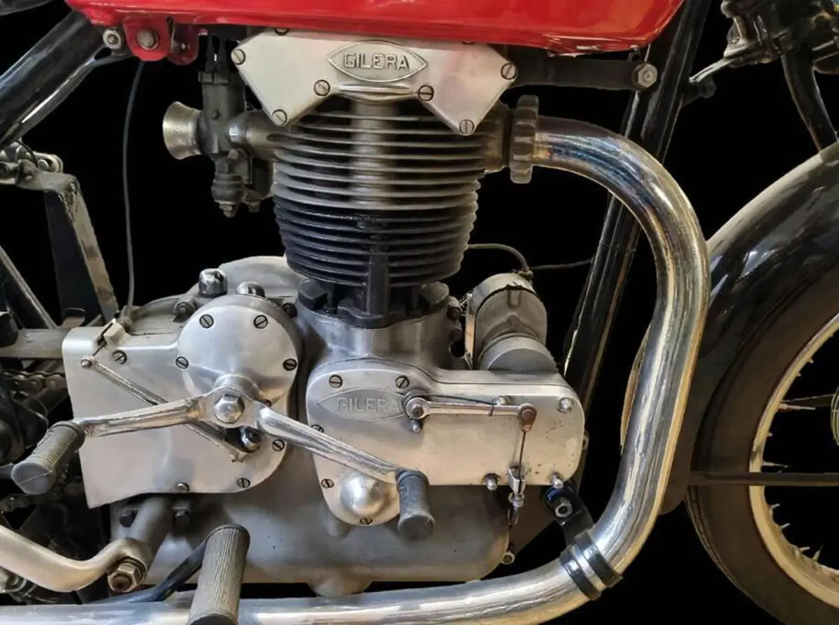 Gilera 500 SATURNO (4)