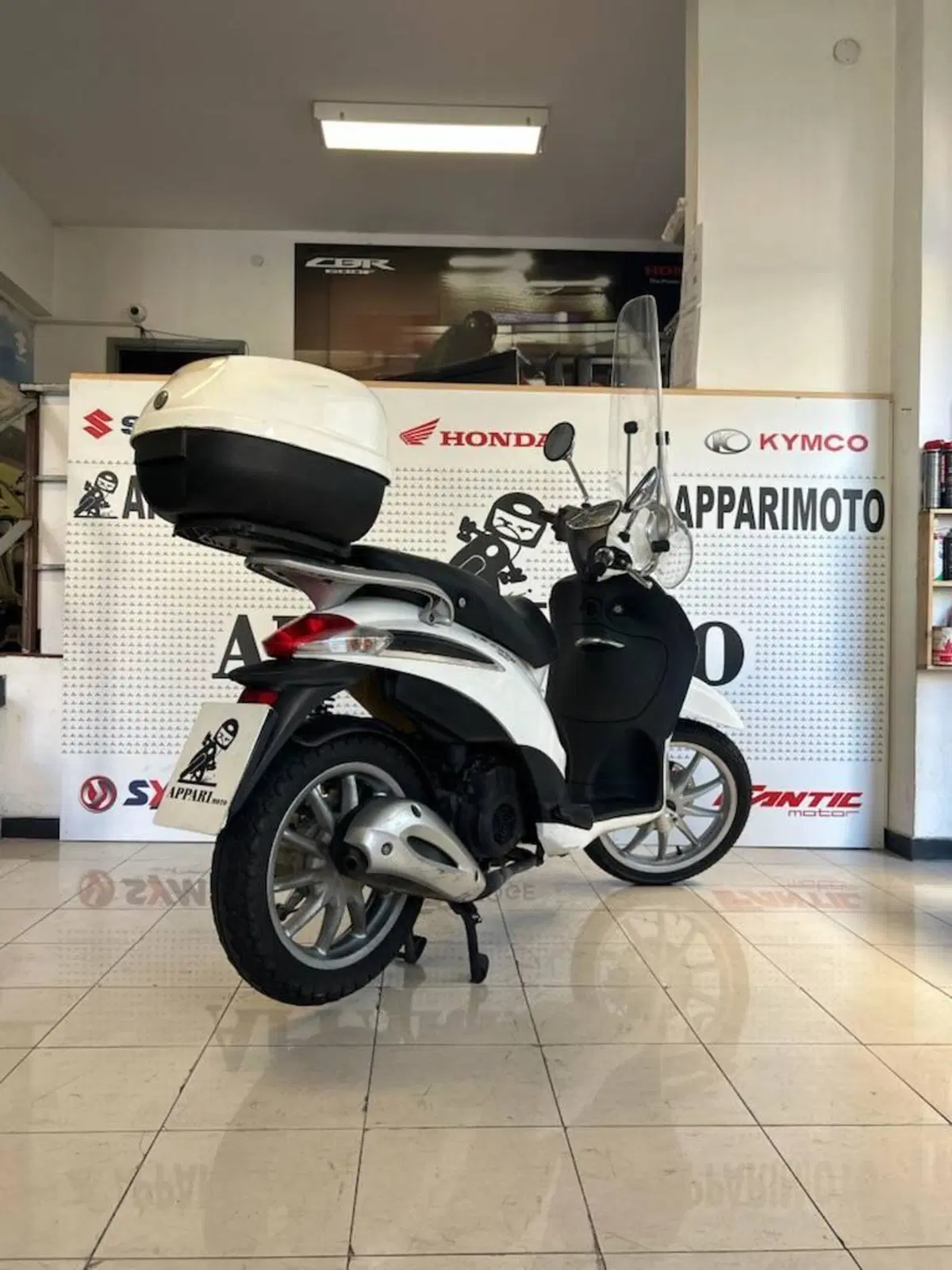 Piaggio Liberty 125 4T (2003 - 13) (6)