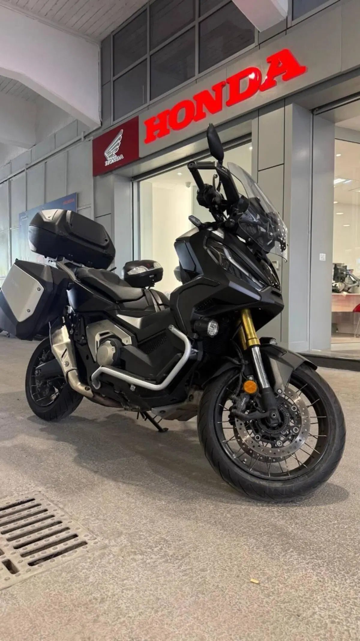 Honda X-ADV 750 DCT Travel (2021 - 24) (4)