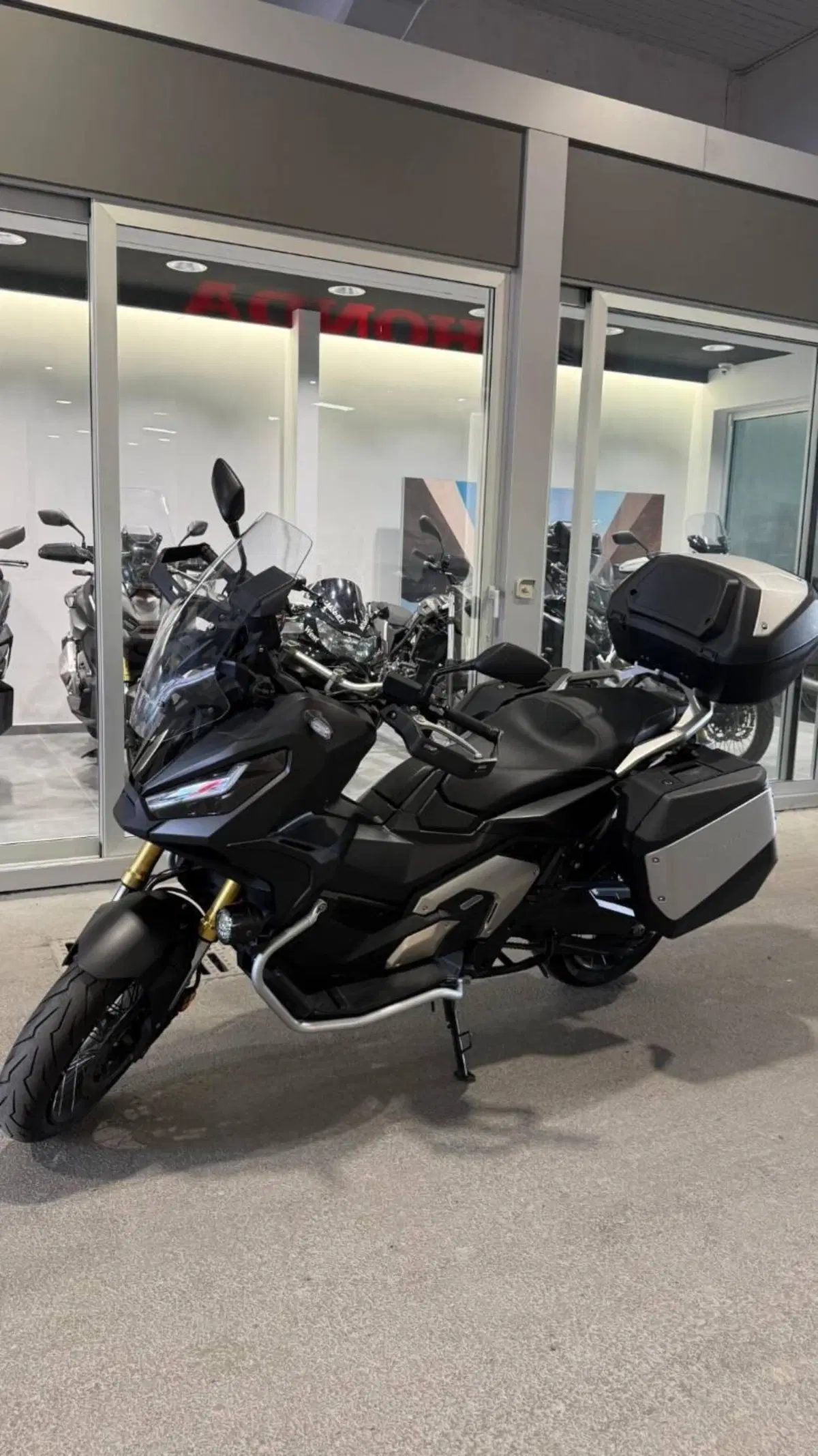 Honda X-ADV 750 DCT Travel (2021 - 24) (3)