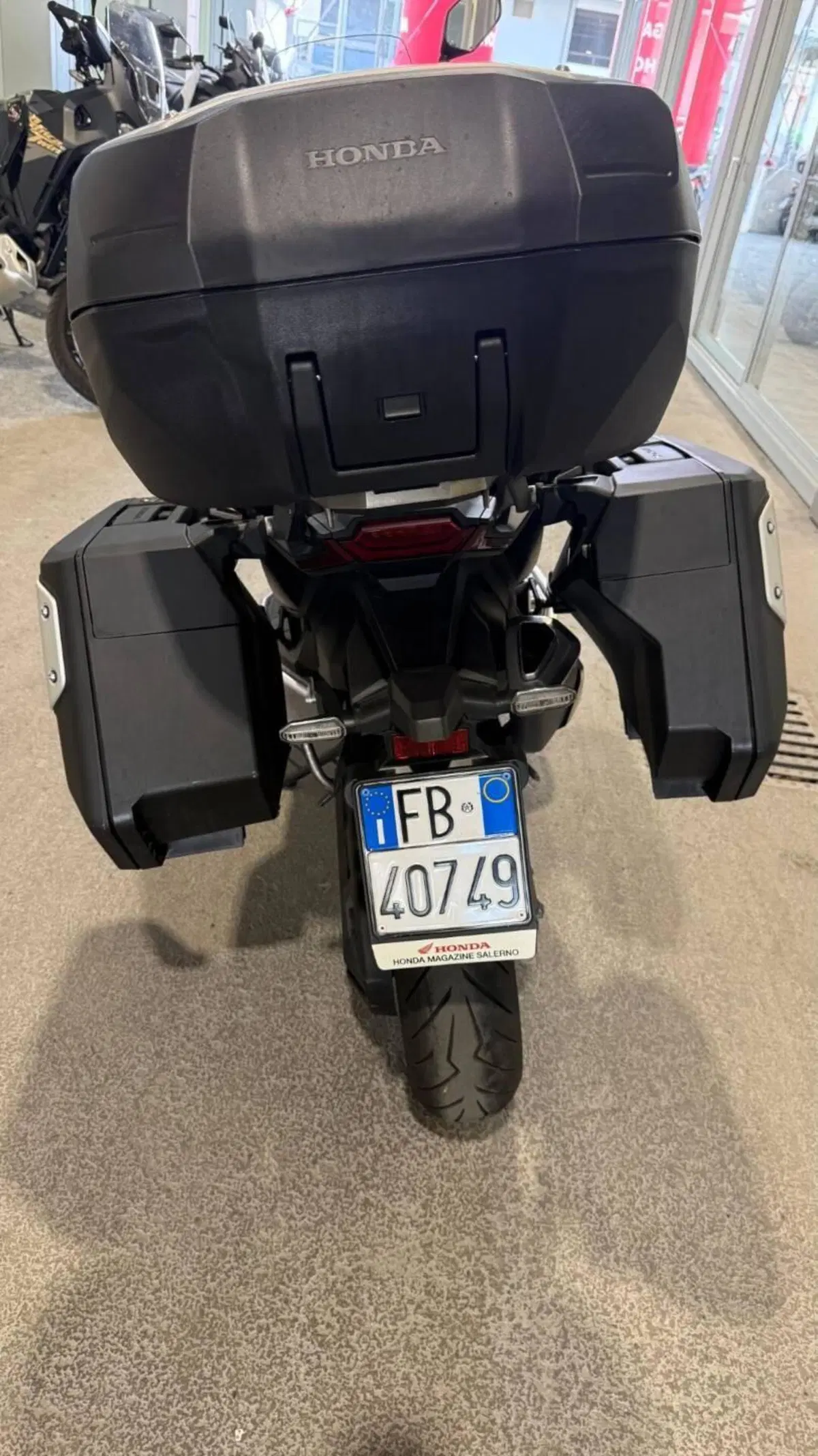 Honda X-ADV 750 DCT Travel (2021 - 24) (7)