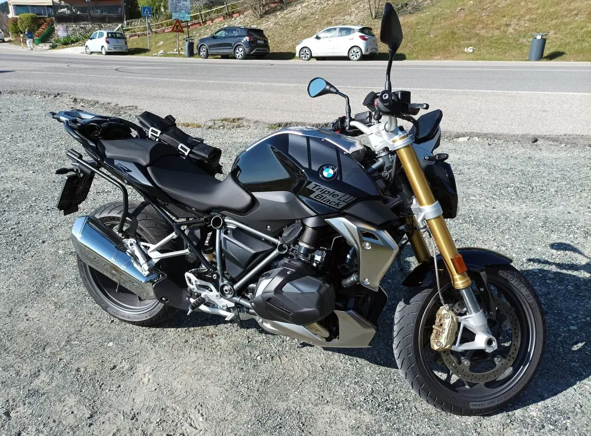 Bmw R 1250 R (2021 - 25) (4)
