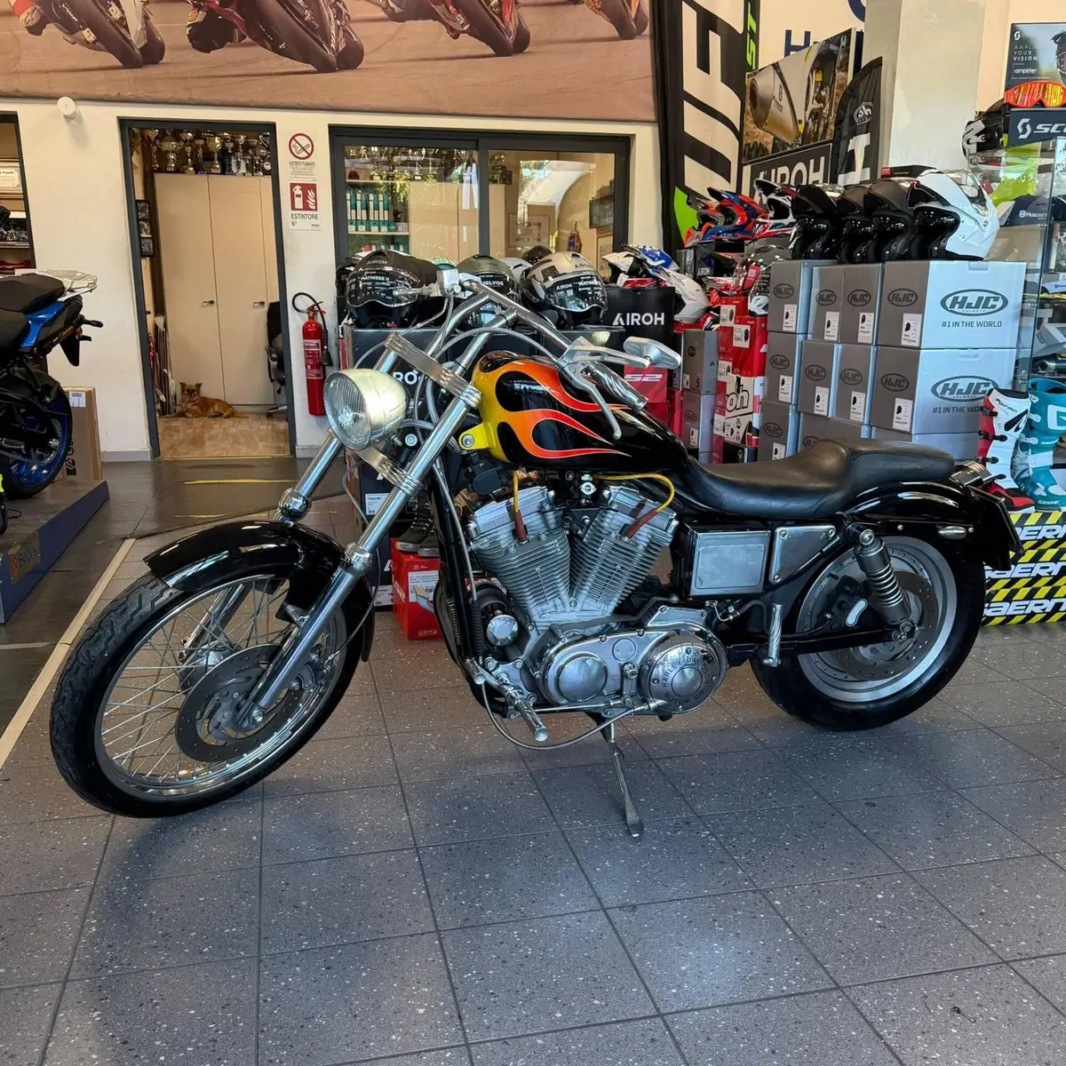 Harley-Davidson 883 Standard (1994 - 00) - XLH