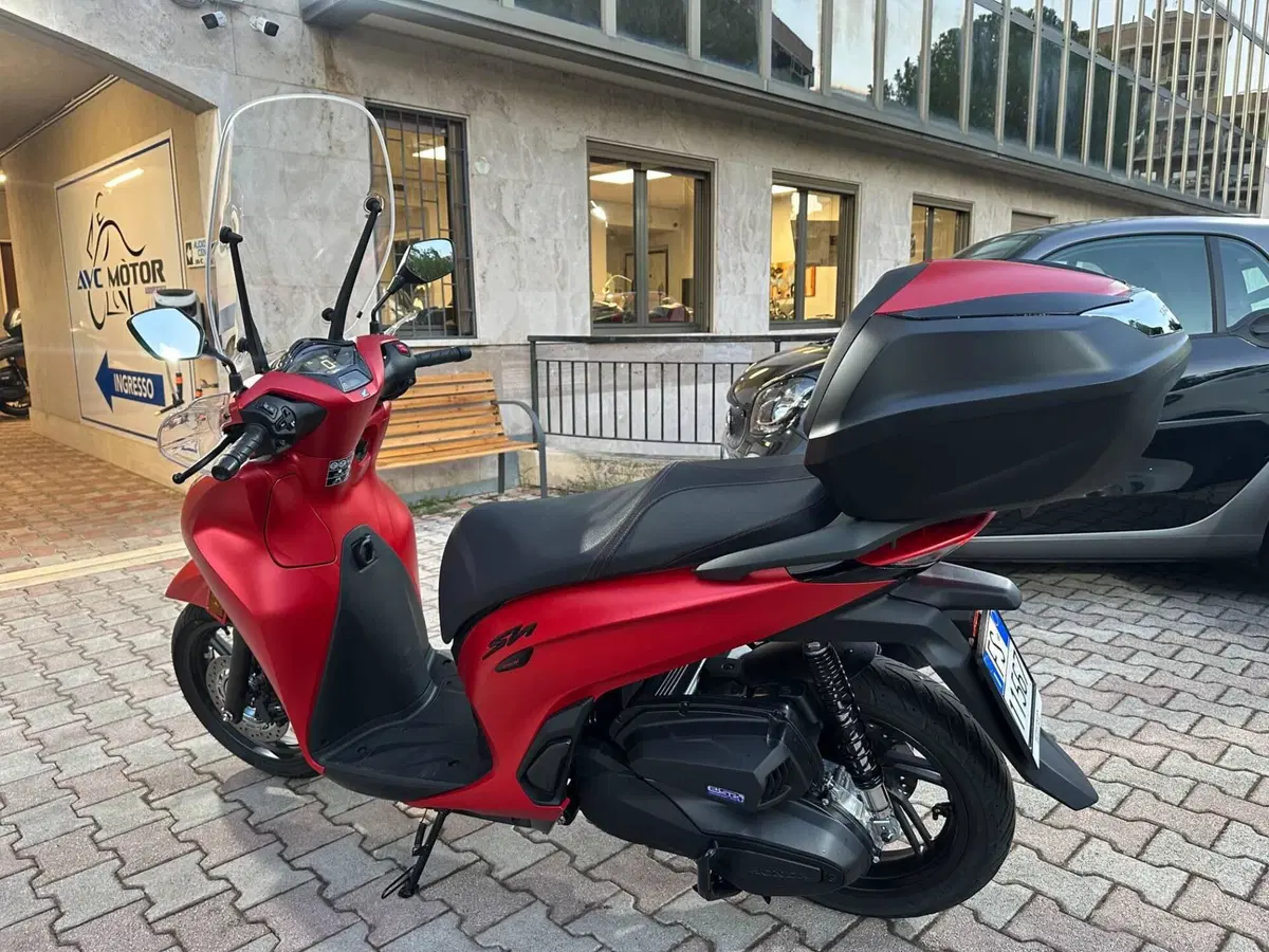 Honda SH 350i GT (2025 - 26) (4)