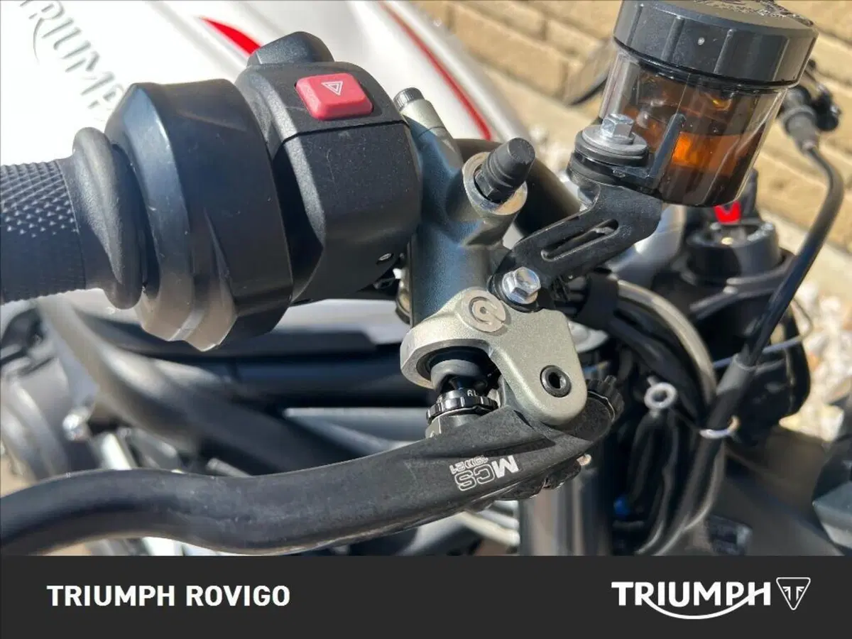 Triumph Street Triple RS (2017 - 19) (5)