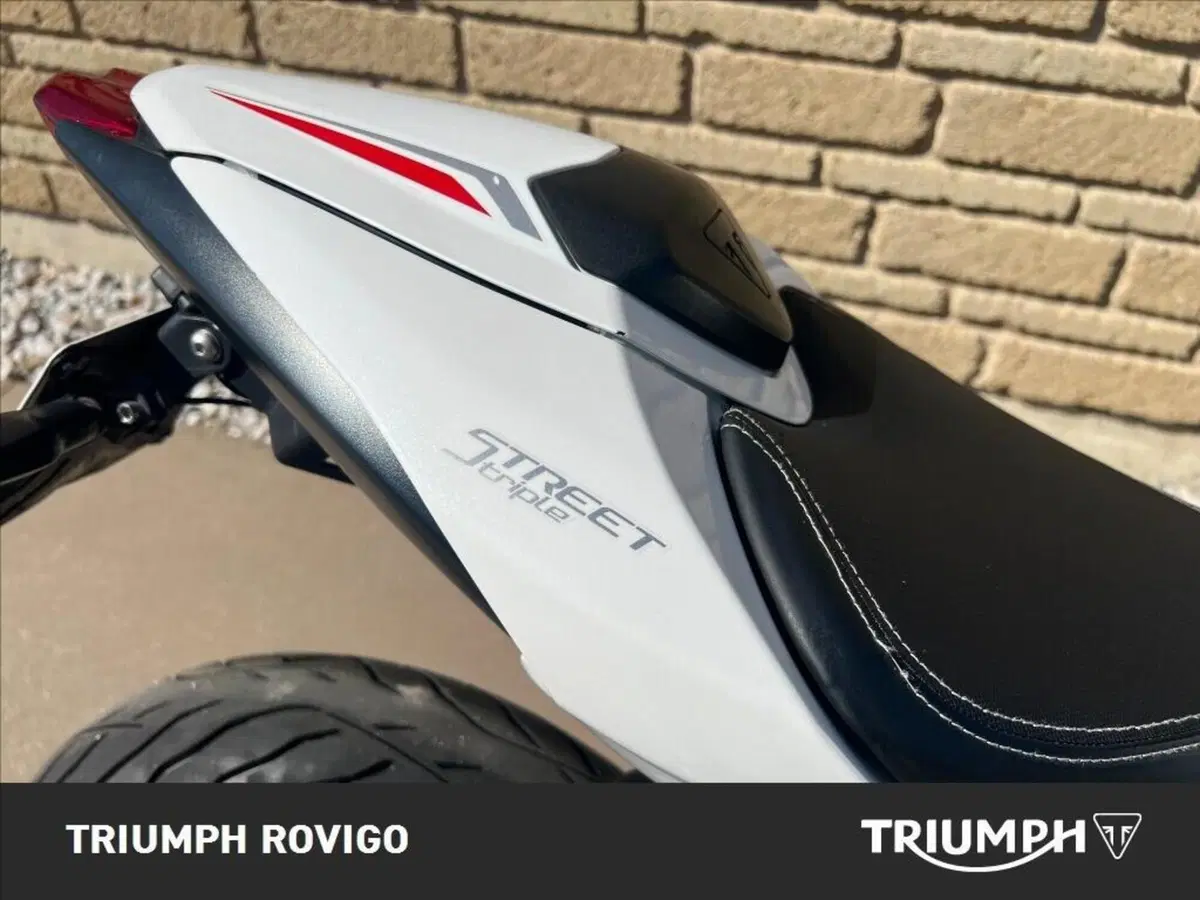 Triumph Street Triple RS (2017 - 19) (11)