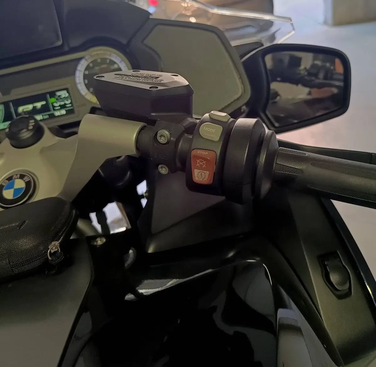 Bmw R 1200 RT (2017 - 18) (6)