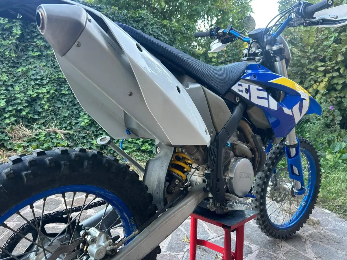 Husaberg FE 390 i.e. (11)