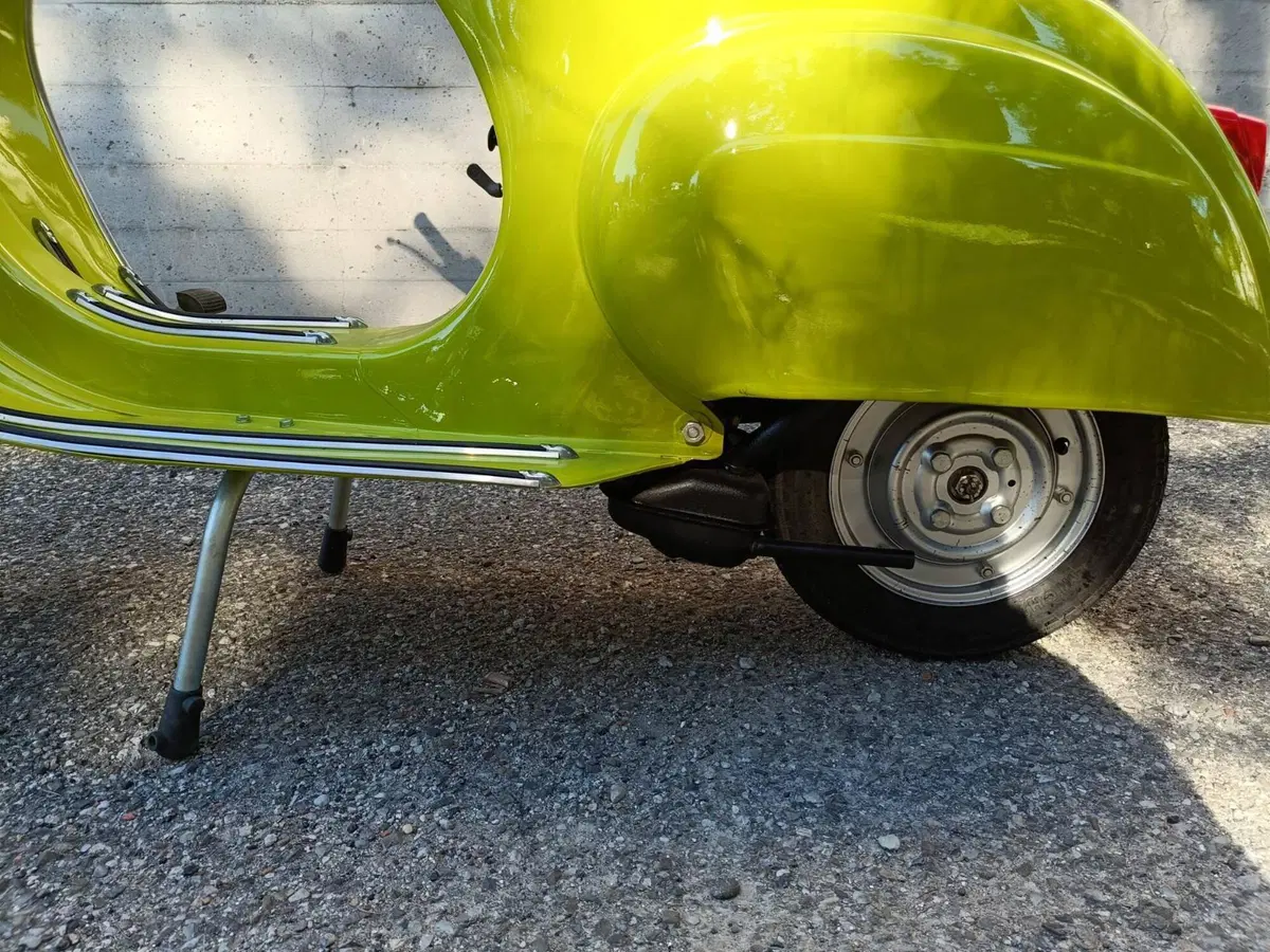 Piaggio Vespa 50 l (2)