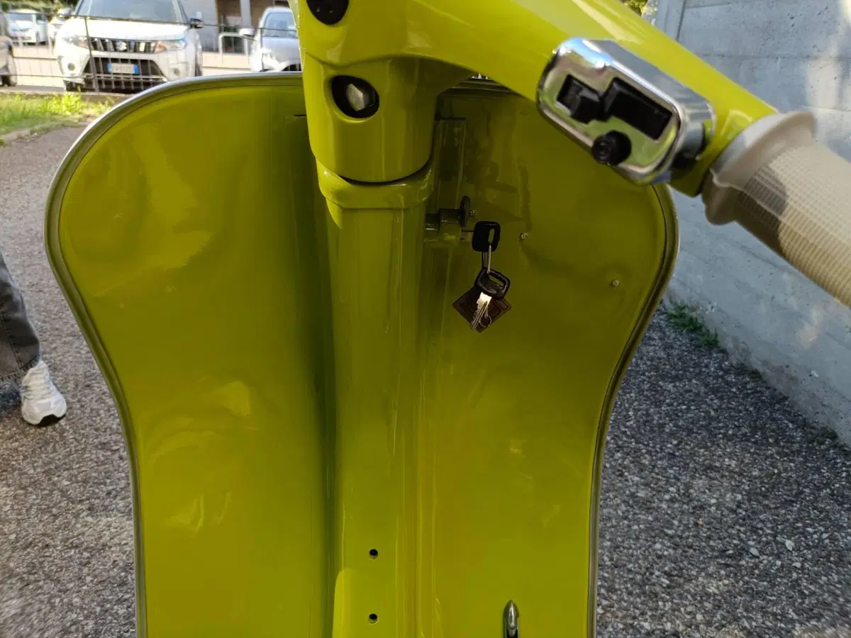 Piaggio Vespa 50 l (8)