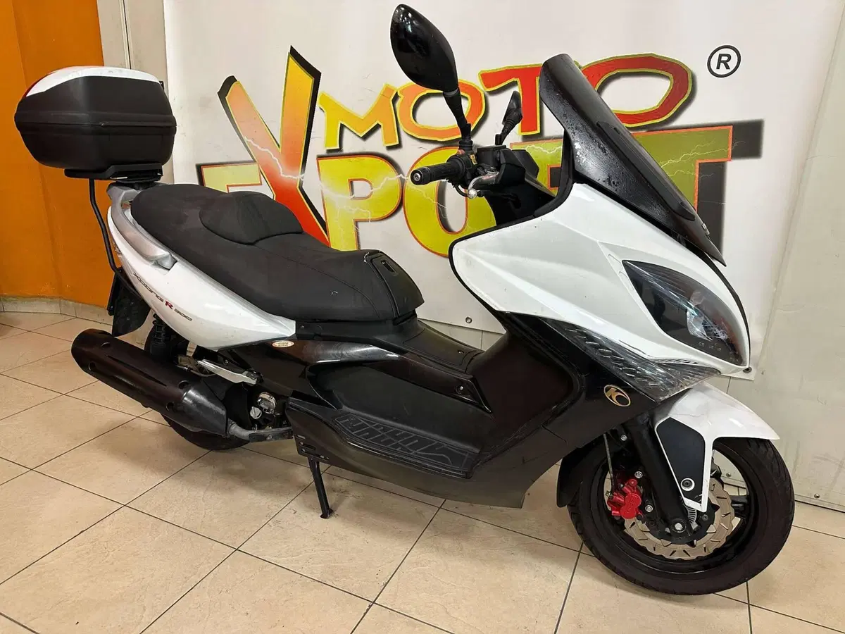 Kymco Xciting 300i R (2007 - 14) (2)