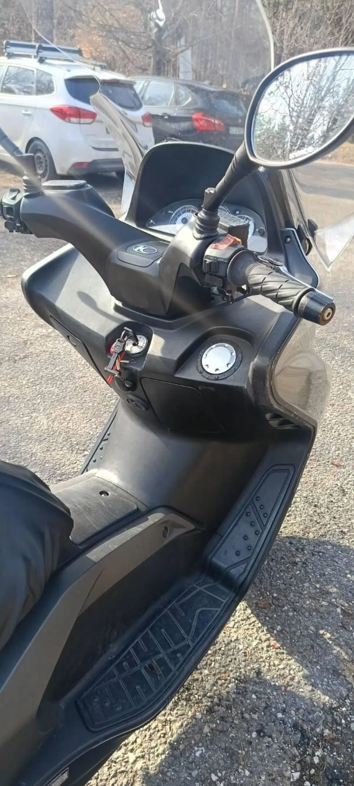 Kymco Xciting 300i (3)