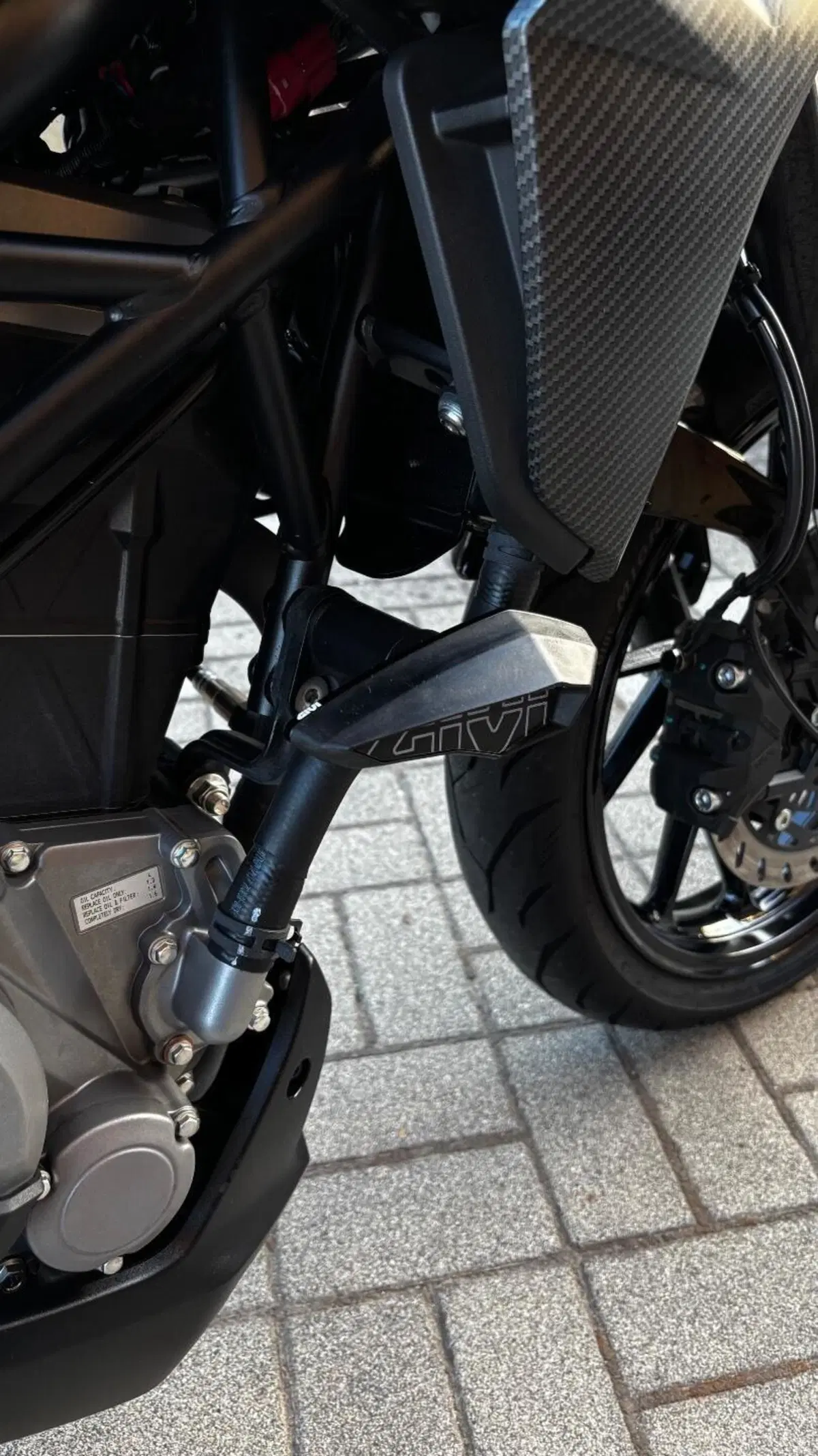 CFMOTO 300NK (2021 - 26) (4)