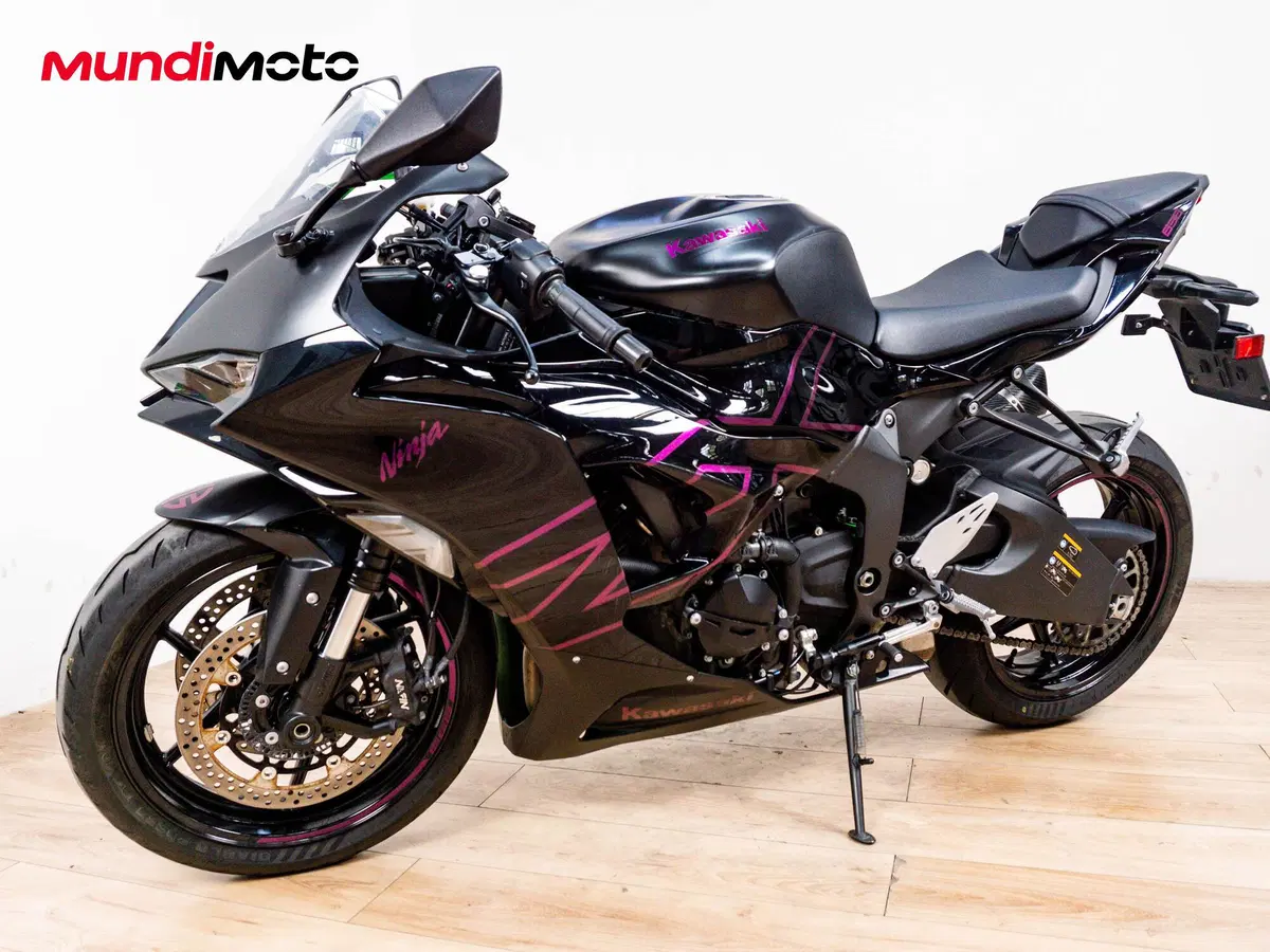 Kawasaki Ninja 636 ZX-6R (2024 - 26) (8)