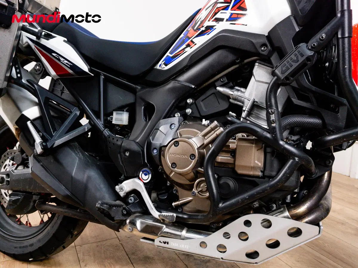 Honda Africa Twin CRF 1000L DCT (2018 - 19) (5)