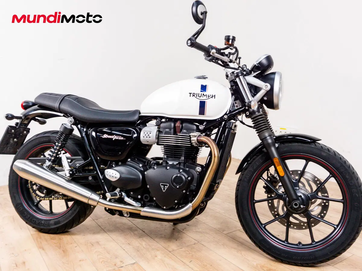 Triumph Street Twin 900 (2017 - 18) (2)