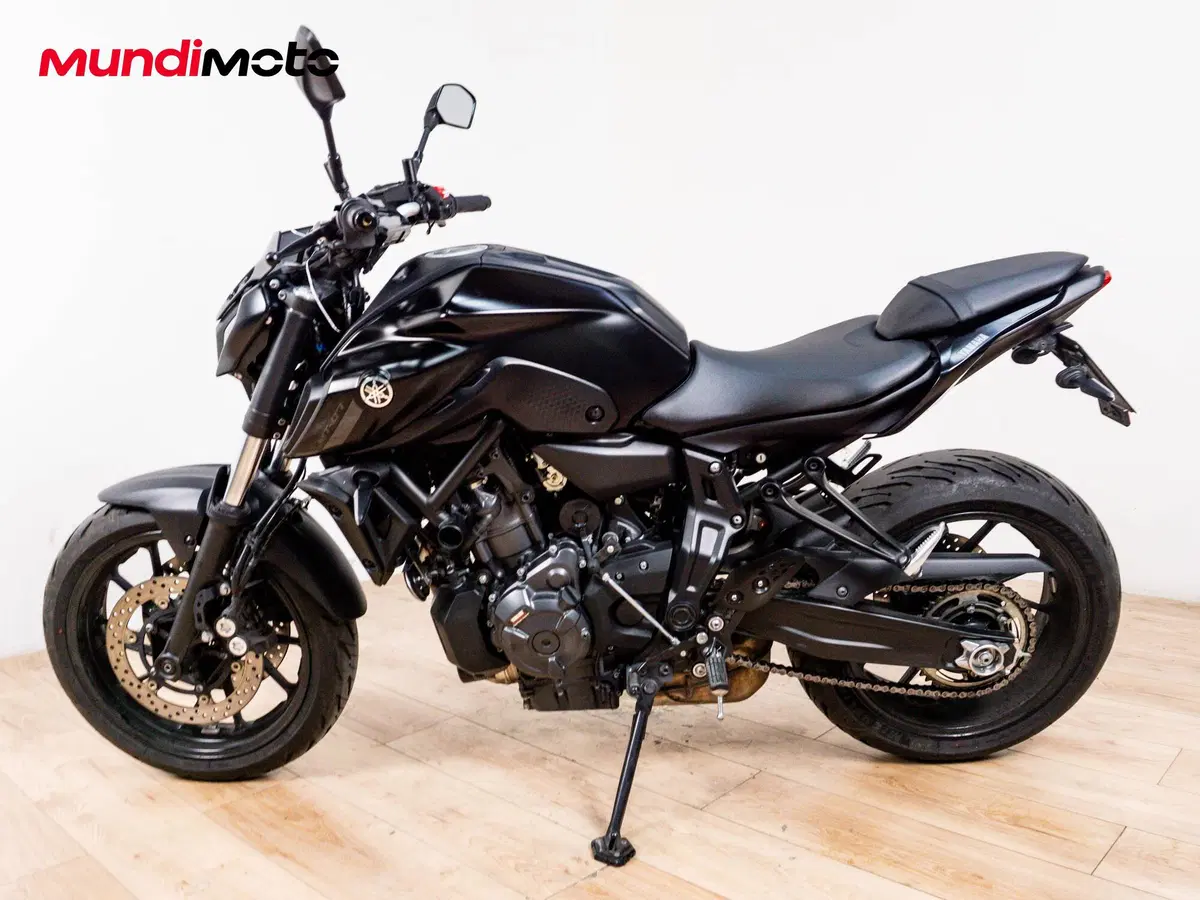 Yamaha MT-07 (2014 - 16) (6)