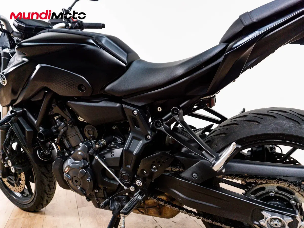 Yamaha MT-07 (2014 - 16) (10)