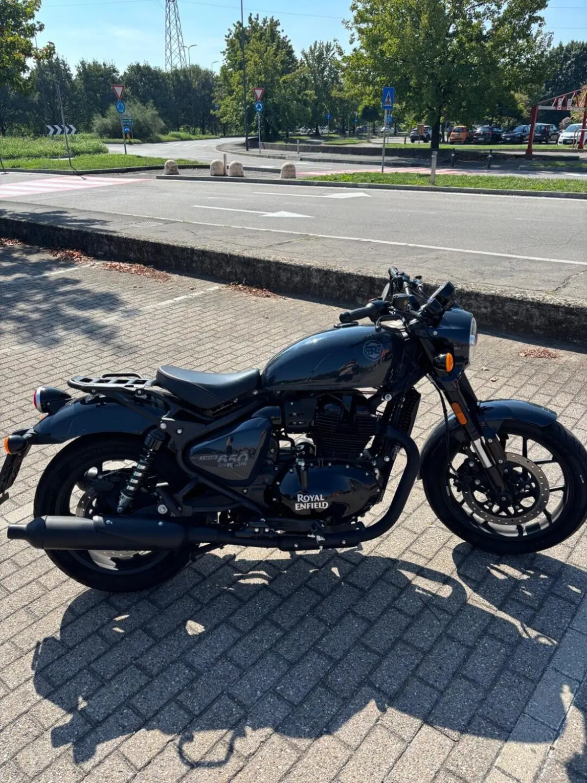 Royal Enfield Shotgun 650 (2024 - 26) (2)
