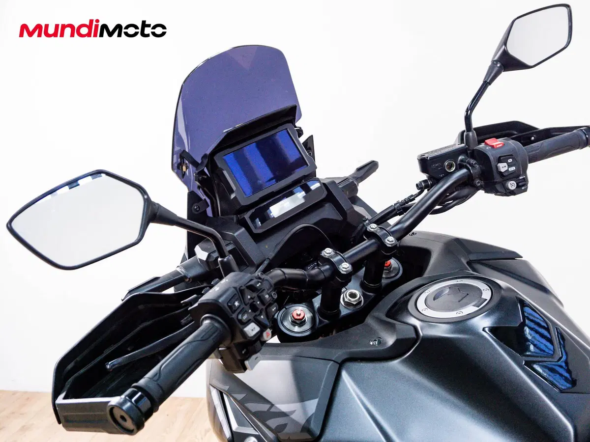 Honda Africa Twin CRF 1100L DCT (2022 - 23) (11)