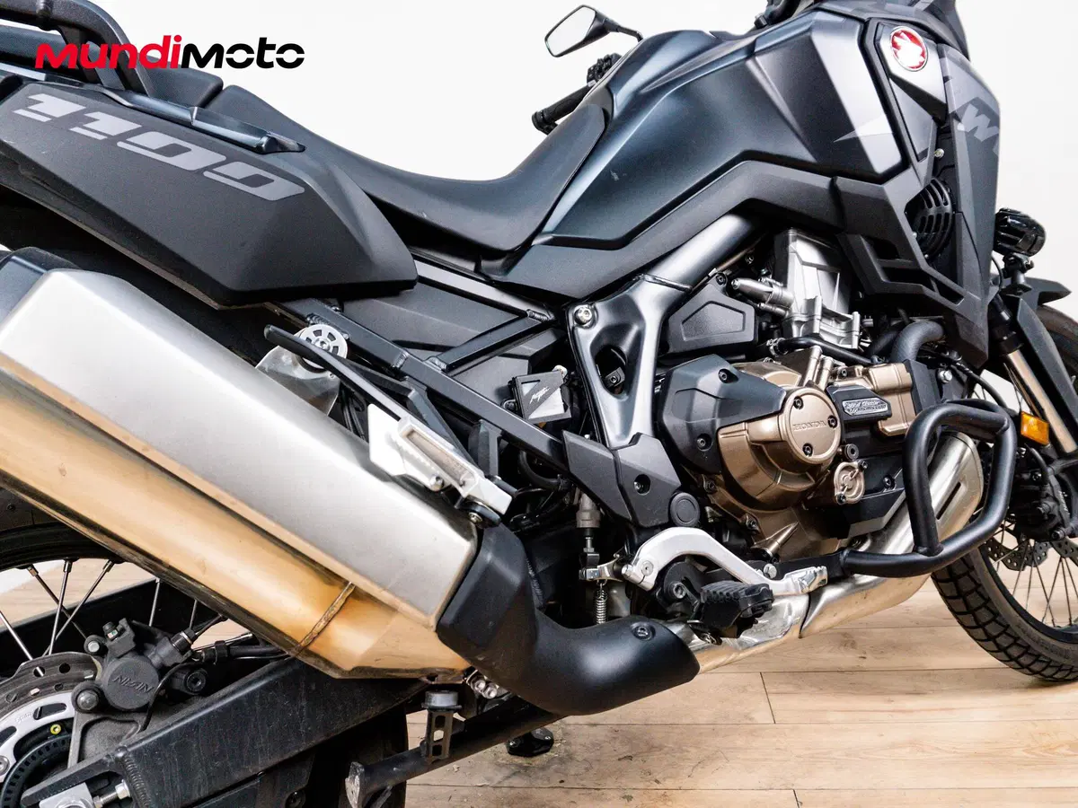 Honda Africa Twin CRF 1100L DCT (2022 - 23) (4)