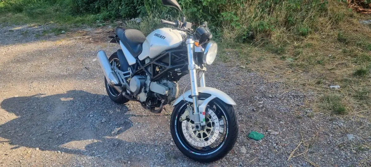 Ducati Monster 620 I.E (2002)