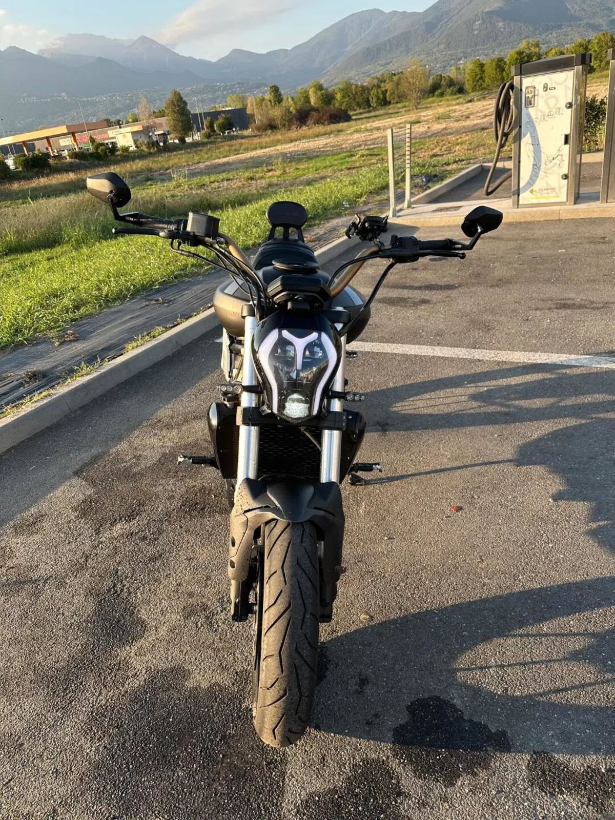 Benelli 502 C (2021 - 25) (5)
