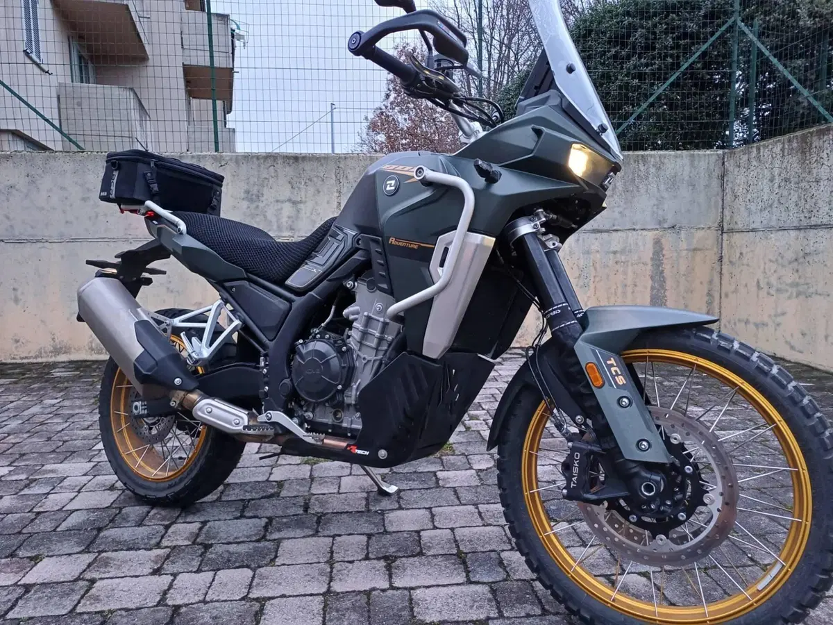 Kove 800X Pro (2024 - 25) (3)