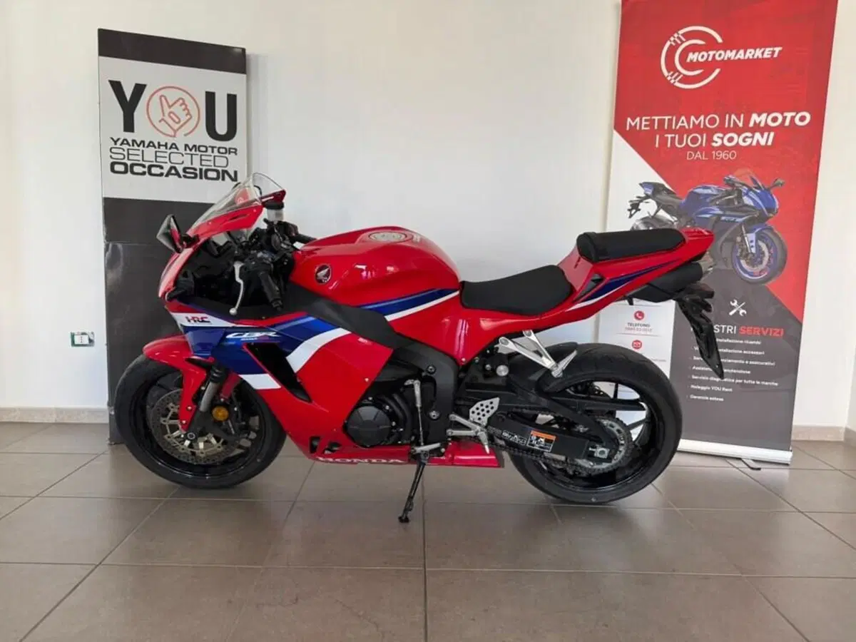 Honda CBR 600 RR (2024 - 26) (2)
