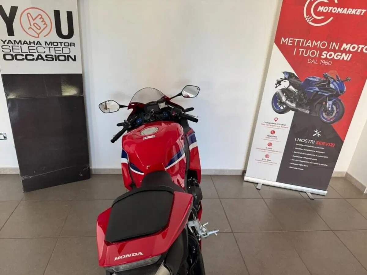 Honda CBR 600 RR (2024 - 26) (4)