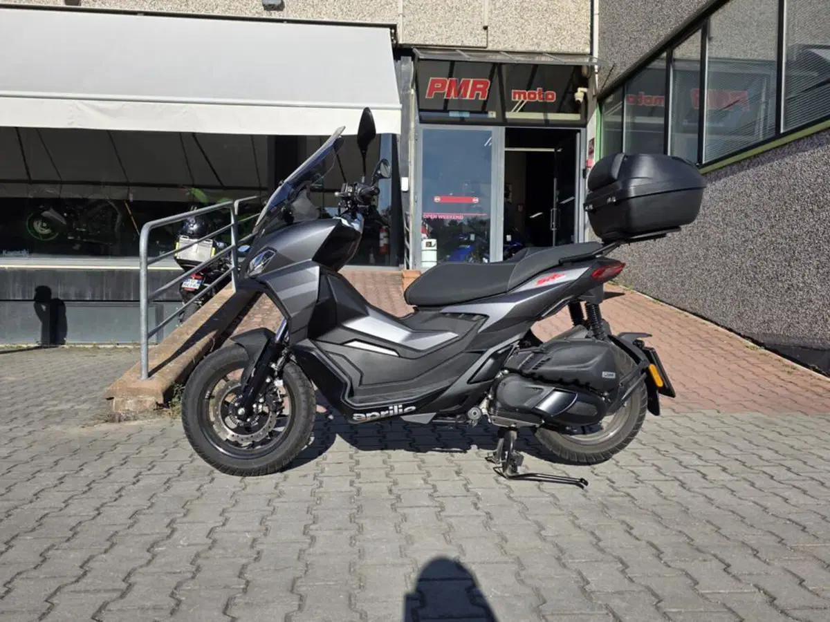 Aprilia SR GT 200 (2025 - 26) (3)