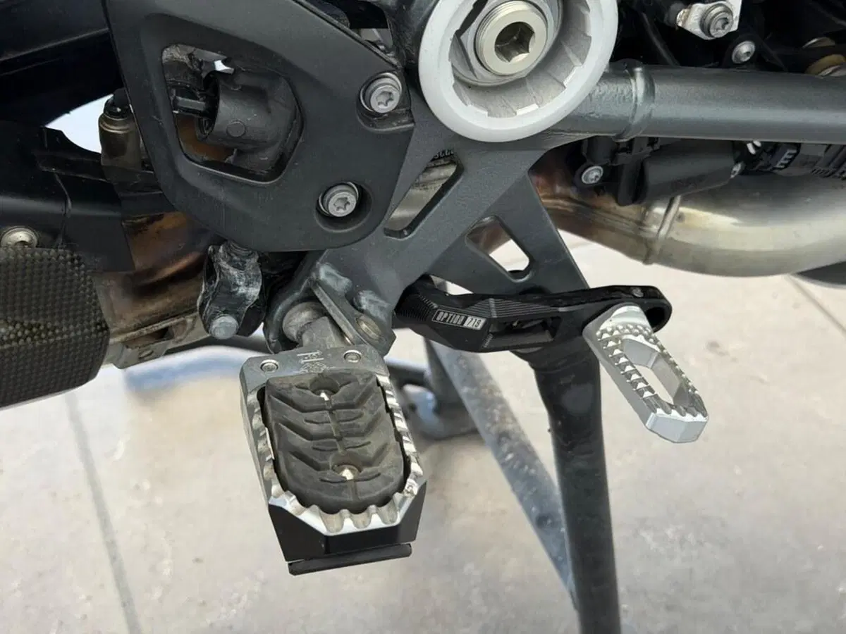 Bmw R 1250 GS (2021 - 24) (4)