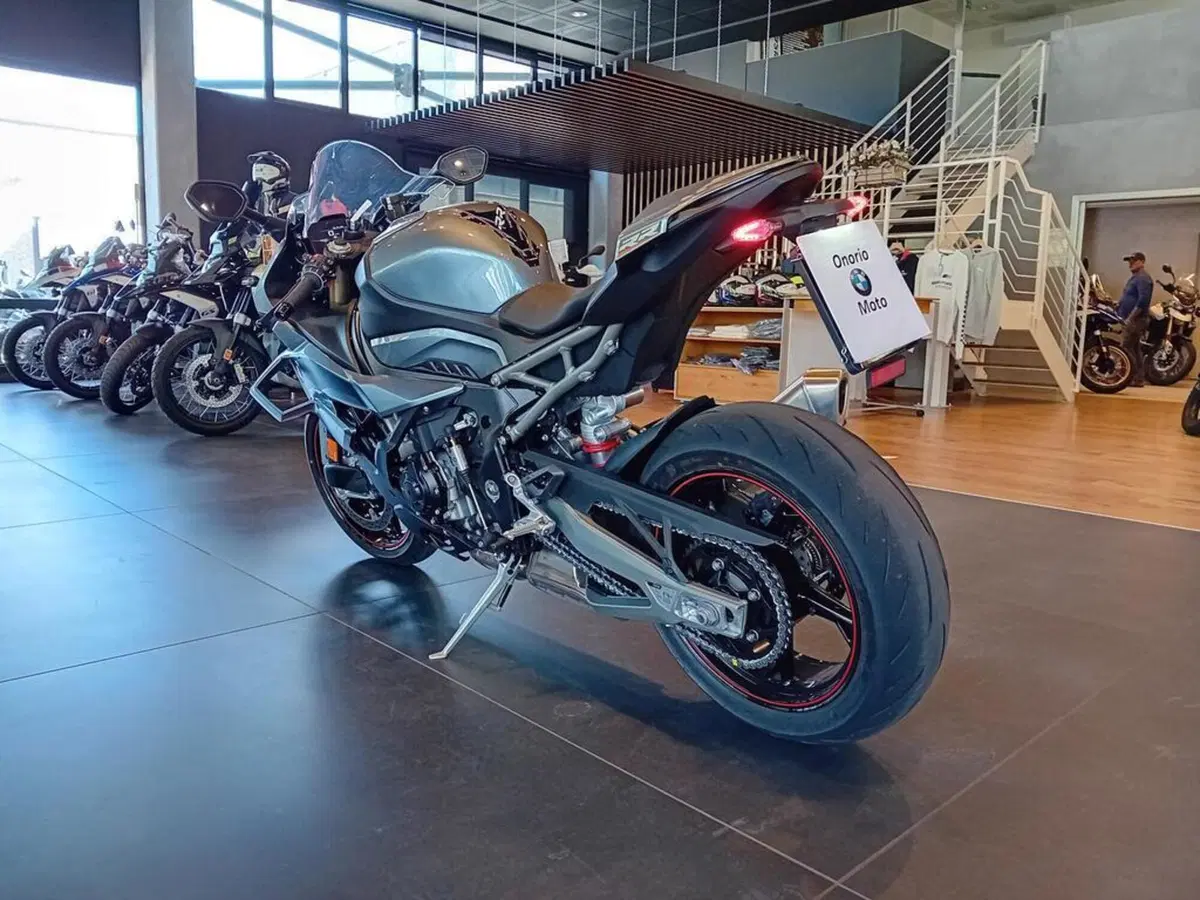Bmw S 1000 RR (2025 - 27) (6)