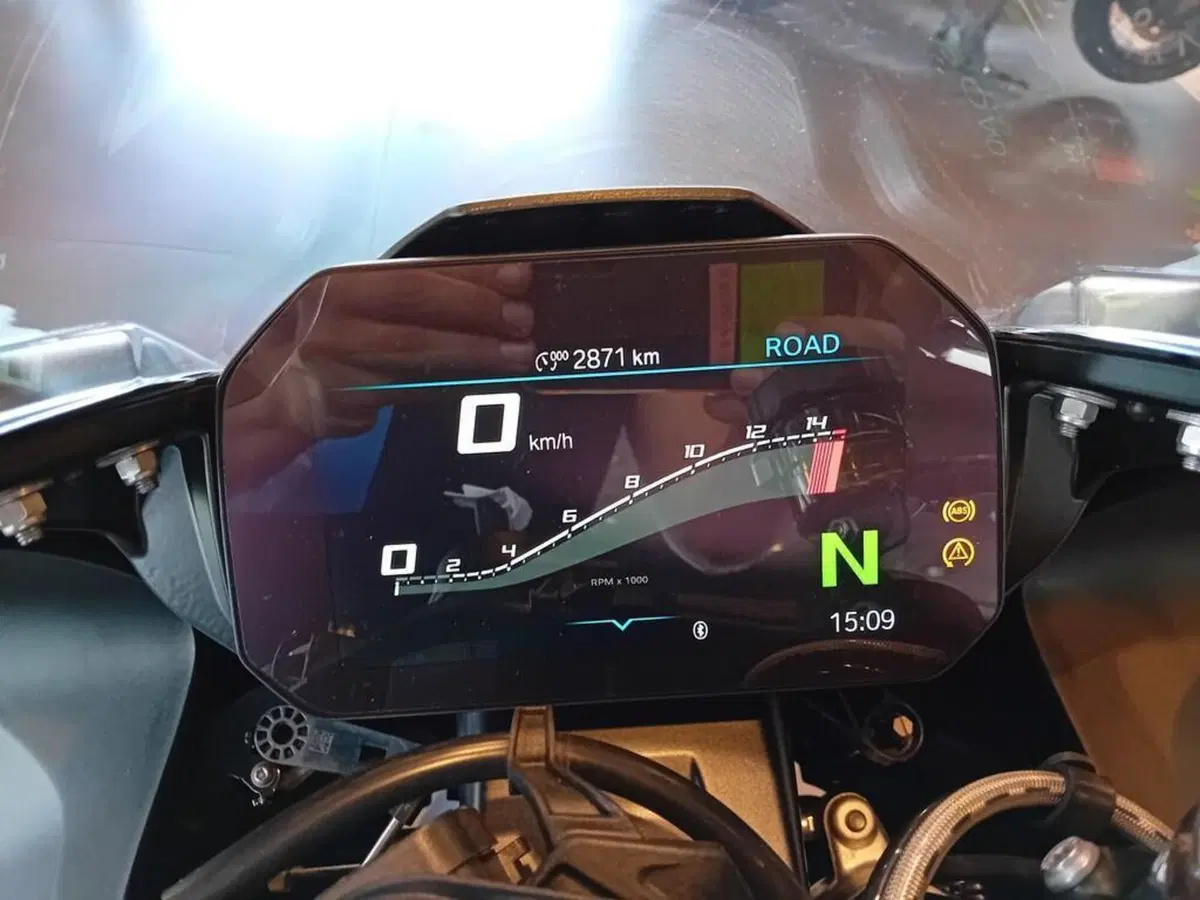 Bmw S 1000 RR (2025 - 27) (8)