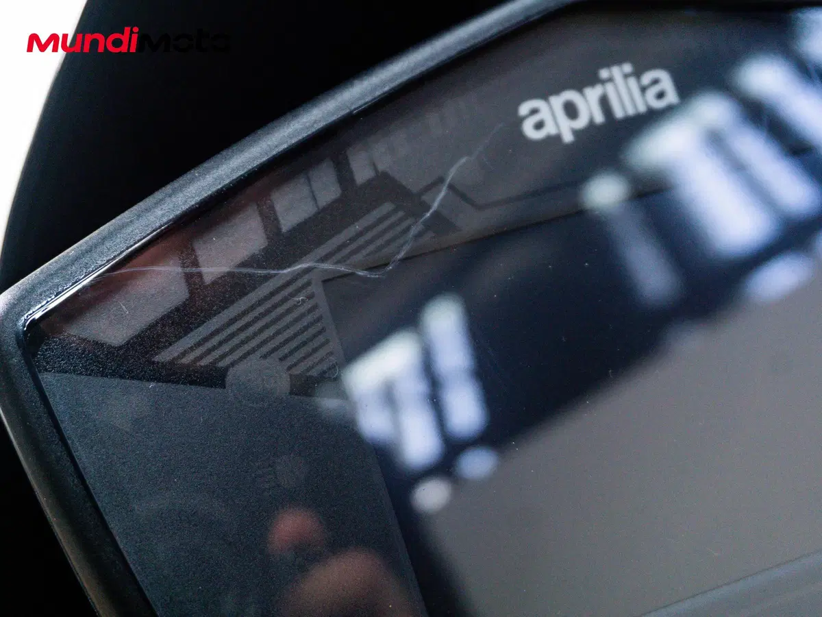 Aprilia Dorsoduro 900 (2017 - 20) (20)