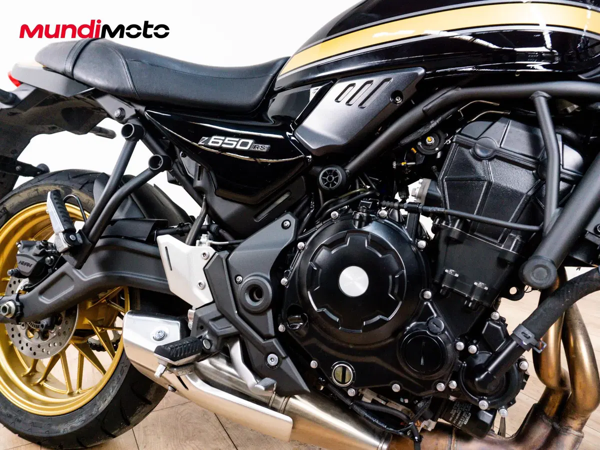 Kawasaki Z 650 RS (2025 - 26) (5)